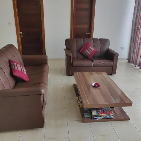 Spacious Penthouse 5 Minutes' Walk From The Sea. *