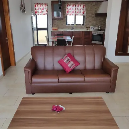 Spacious Penthouse 5 Minutes' Walk From The Sea.