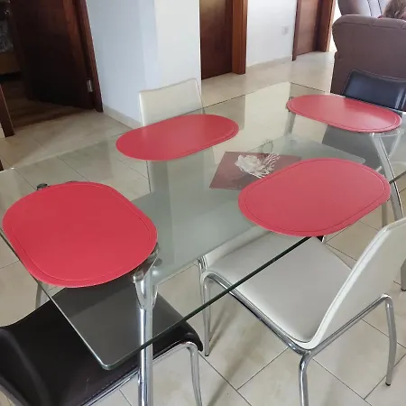 Spacious Penthouse 5 Minutes' Walk From The Sea. Holiday home *