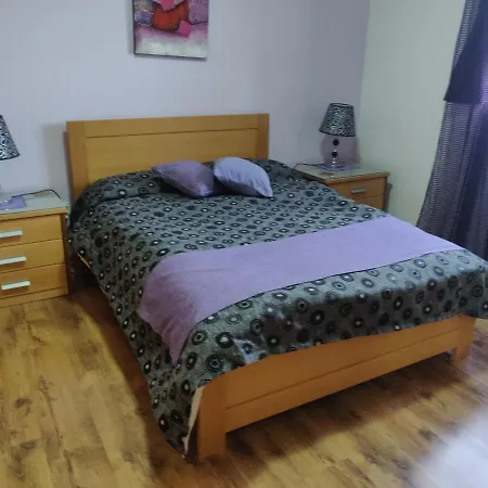Spacious Penthouse 5 Minutes' Walk From The Sea. *